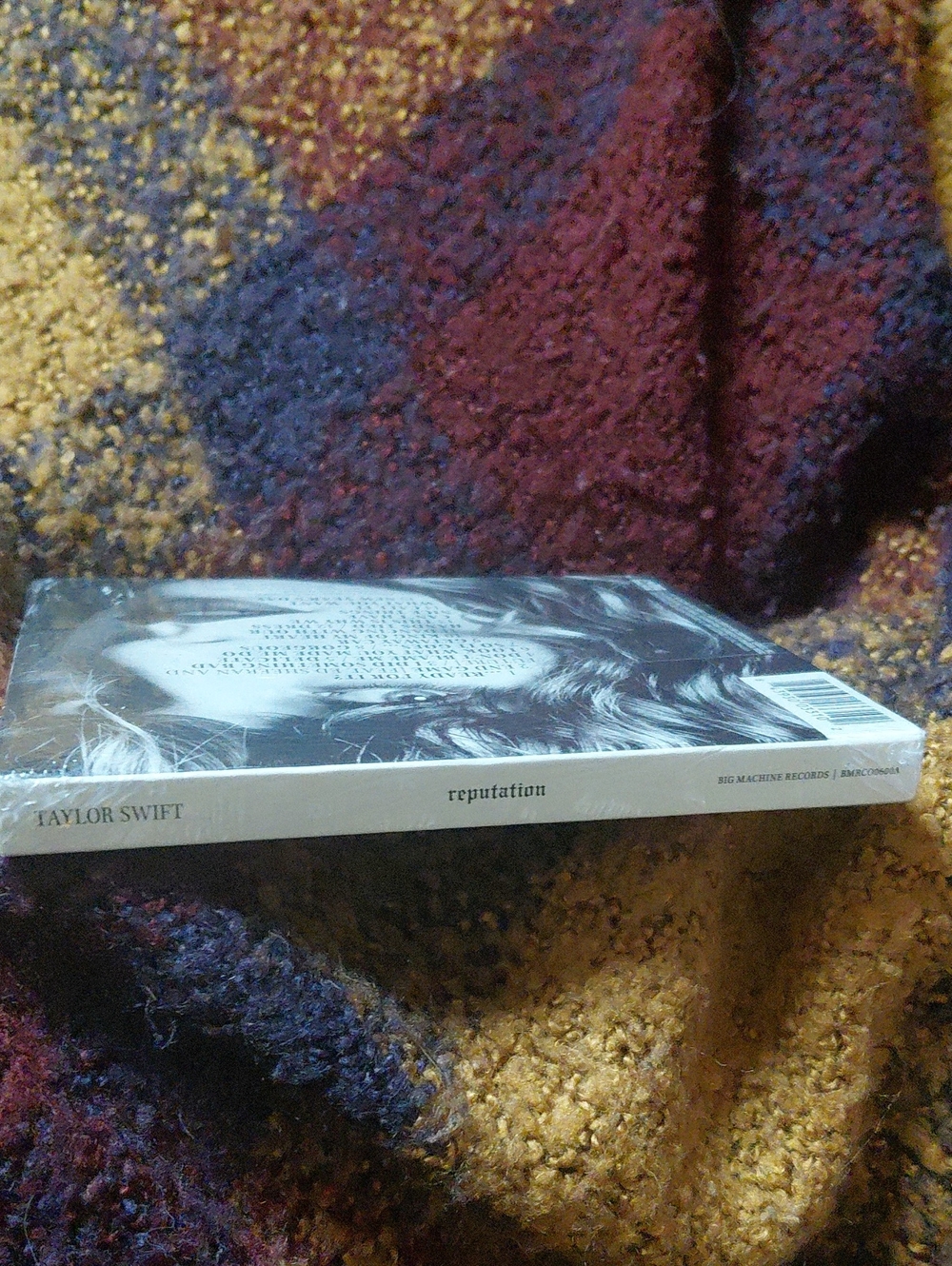 Unopened TAYLOR SWIFT 2017 REPUTATION CD in Sleeve - Picture 2 of 9